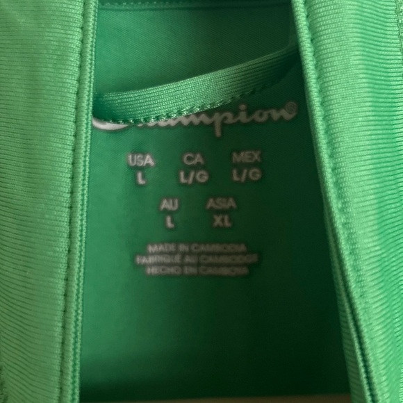 Champion zip up - Picture 3 of 11